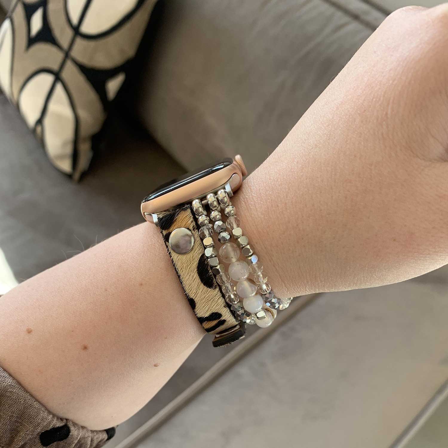 Bracelet en cuir bijoux Apple Watch - argent léopard