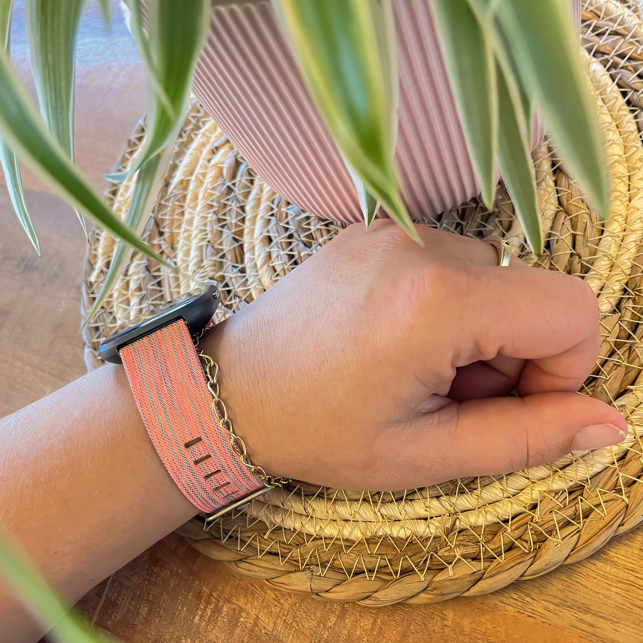 Bracelet boucle sport en nylon Fitbit Versa - orange rayé