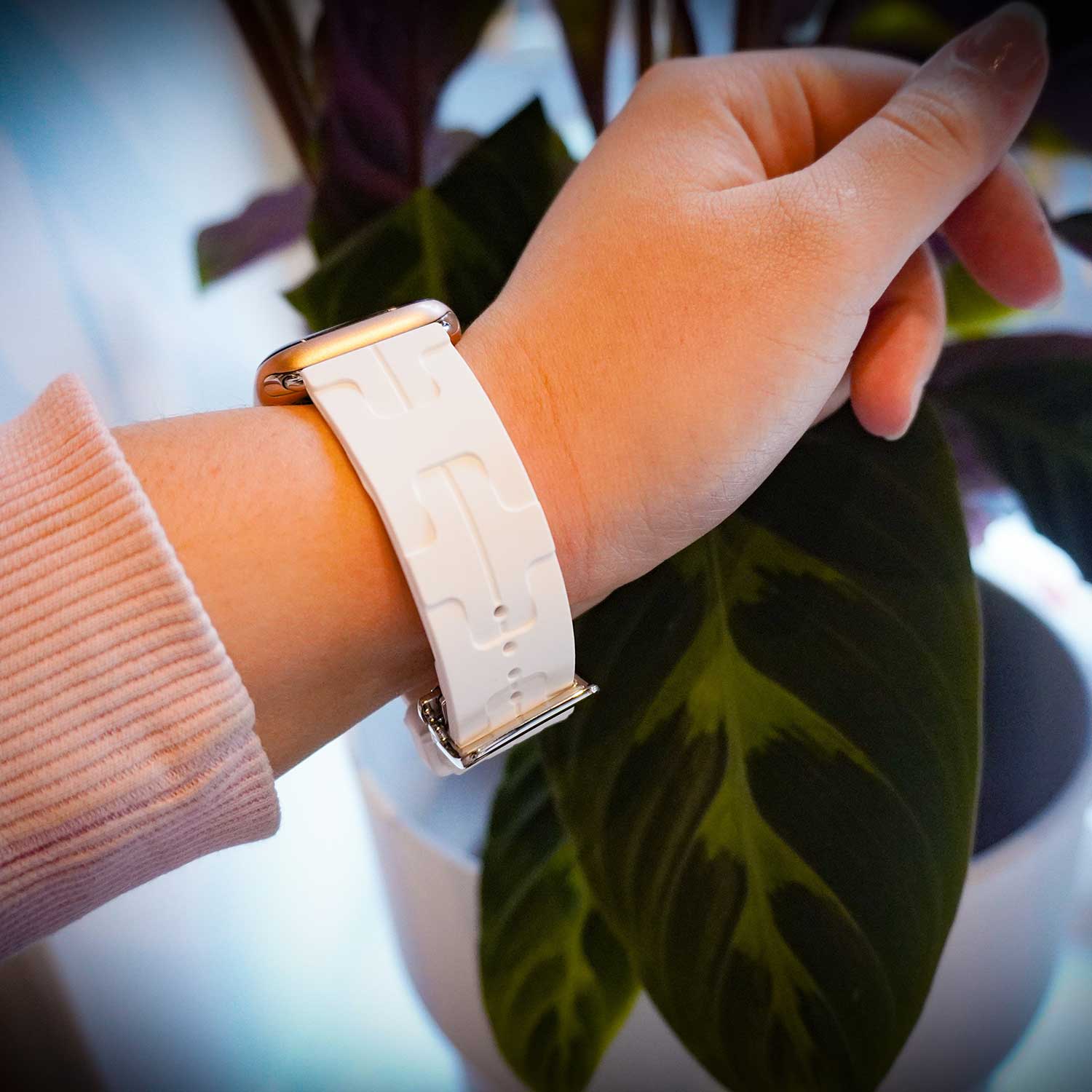 Bracelet sport Hermès simple tour kilim Apple Watch - blanc