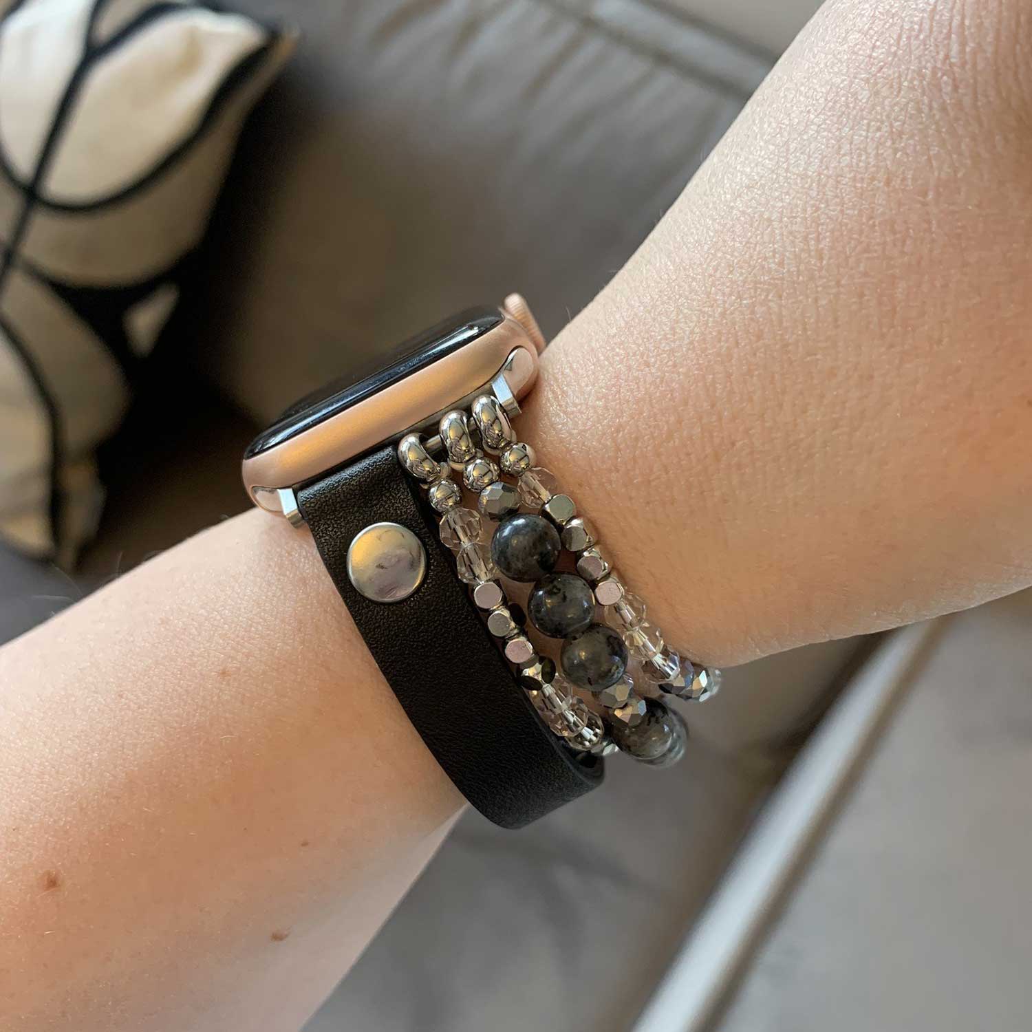 Bracelet en cuir bijoux Apple Watch - noir