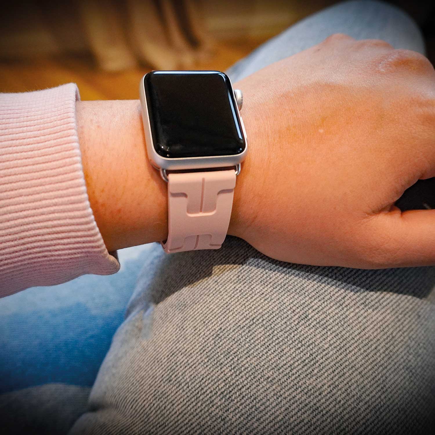 Bracelet sport Hermès simple tour kilim Apple Watch - sable rose