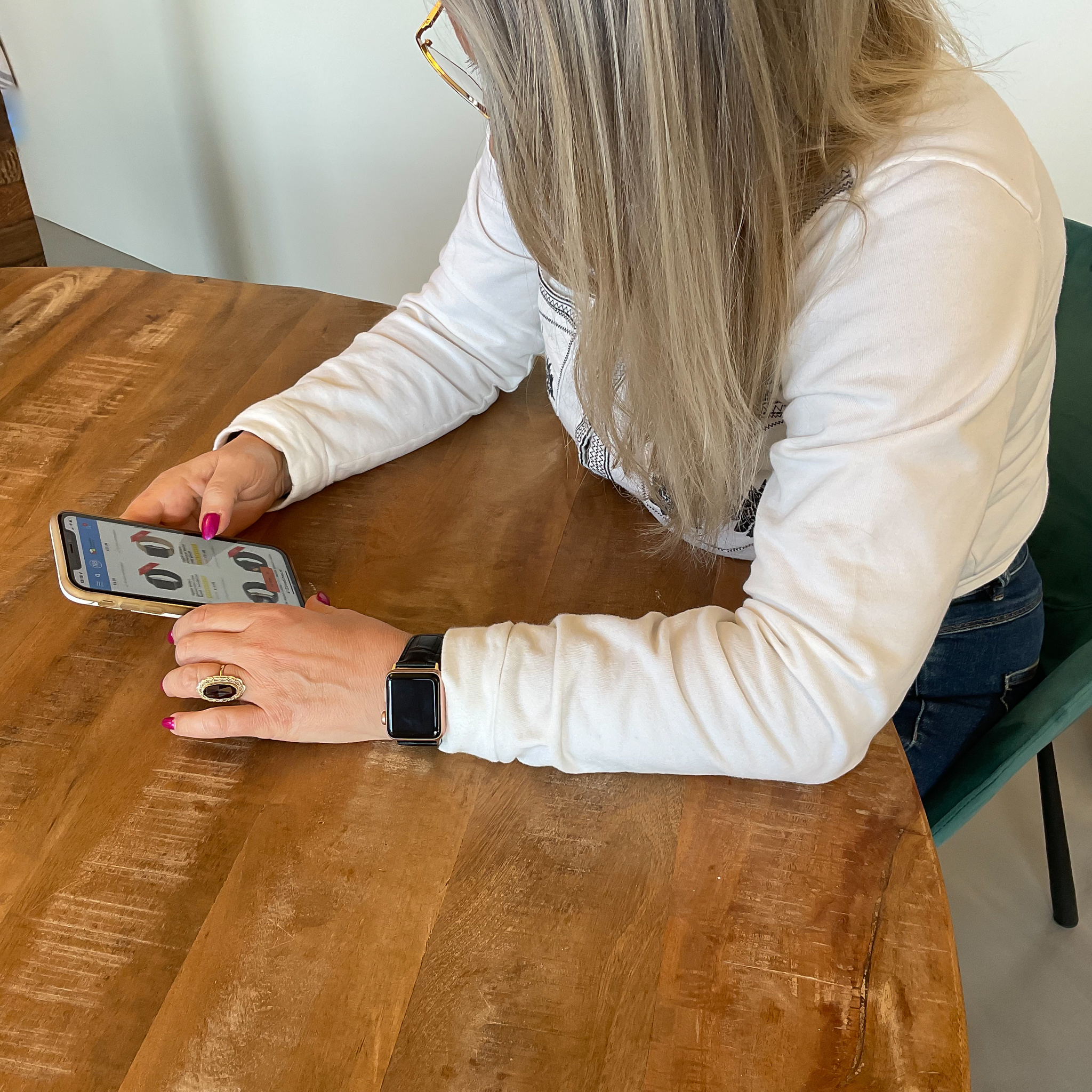 Bracelet en cuir crocodile Apple Watch - noir