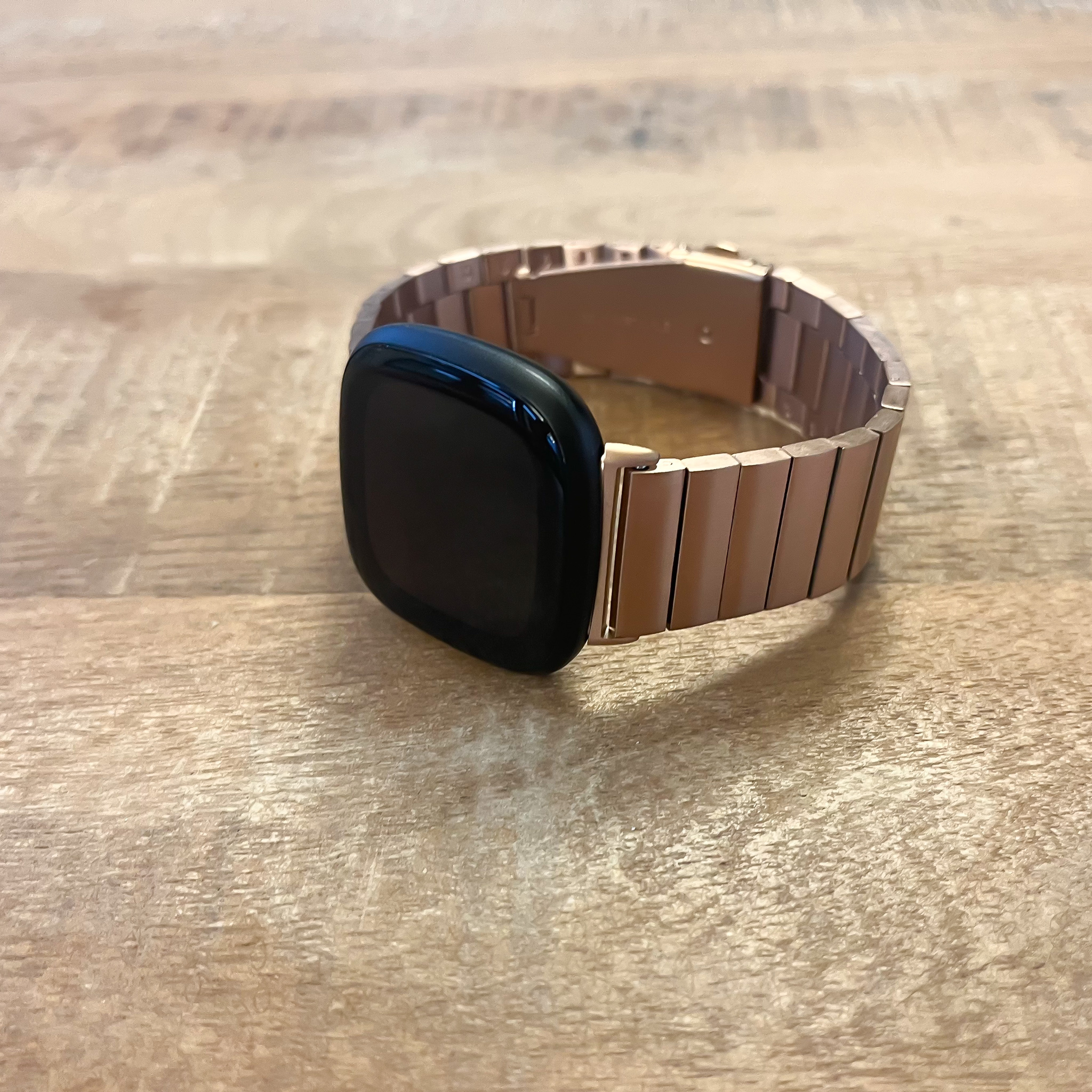 Bracelet acier maillons Fitbit Versa 3 / Sense - or rose