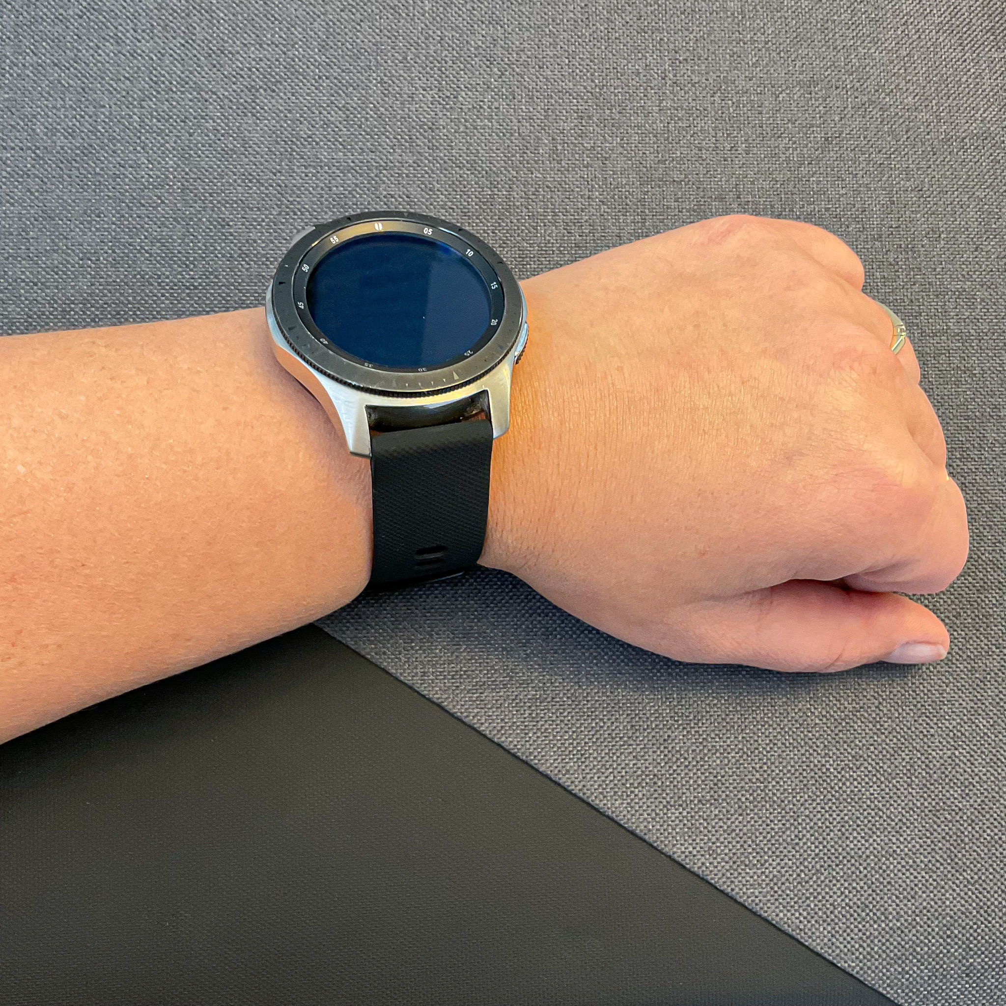 Bracelet sport boucle Samsung Galaxy Watch - noir