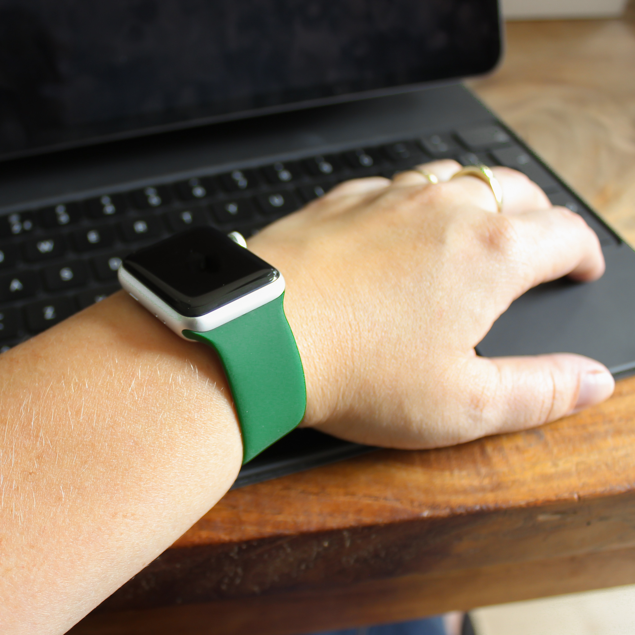 Bracelet sport Boucle unique Apple Watch - clover