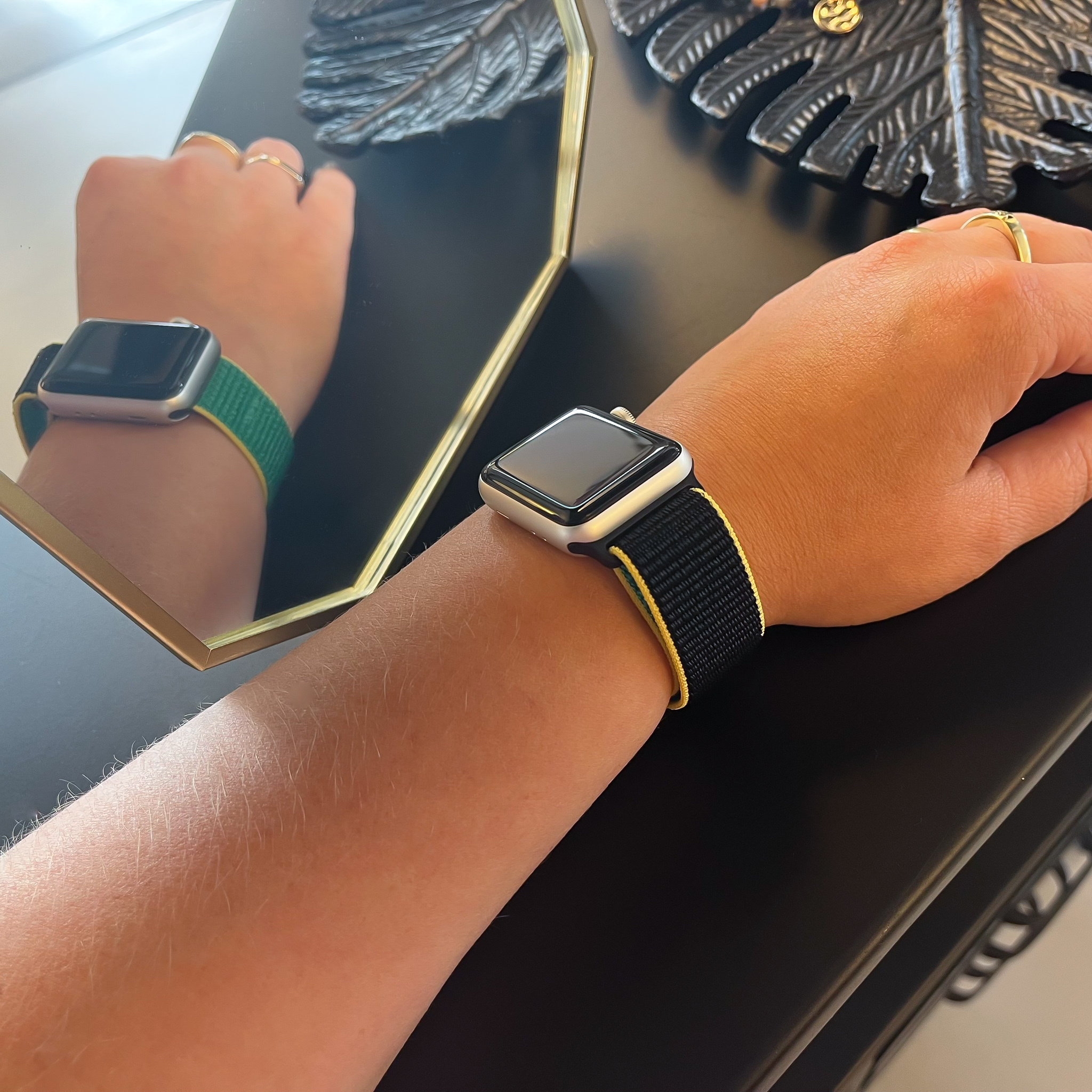 Bracelet boucle sport en nylon Apple Watch - Jamaïque