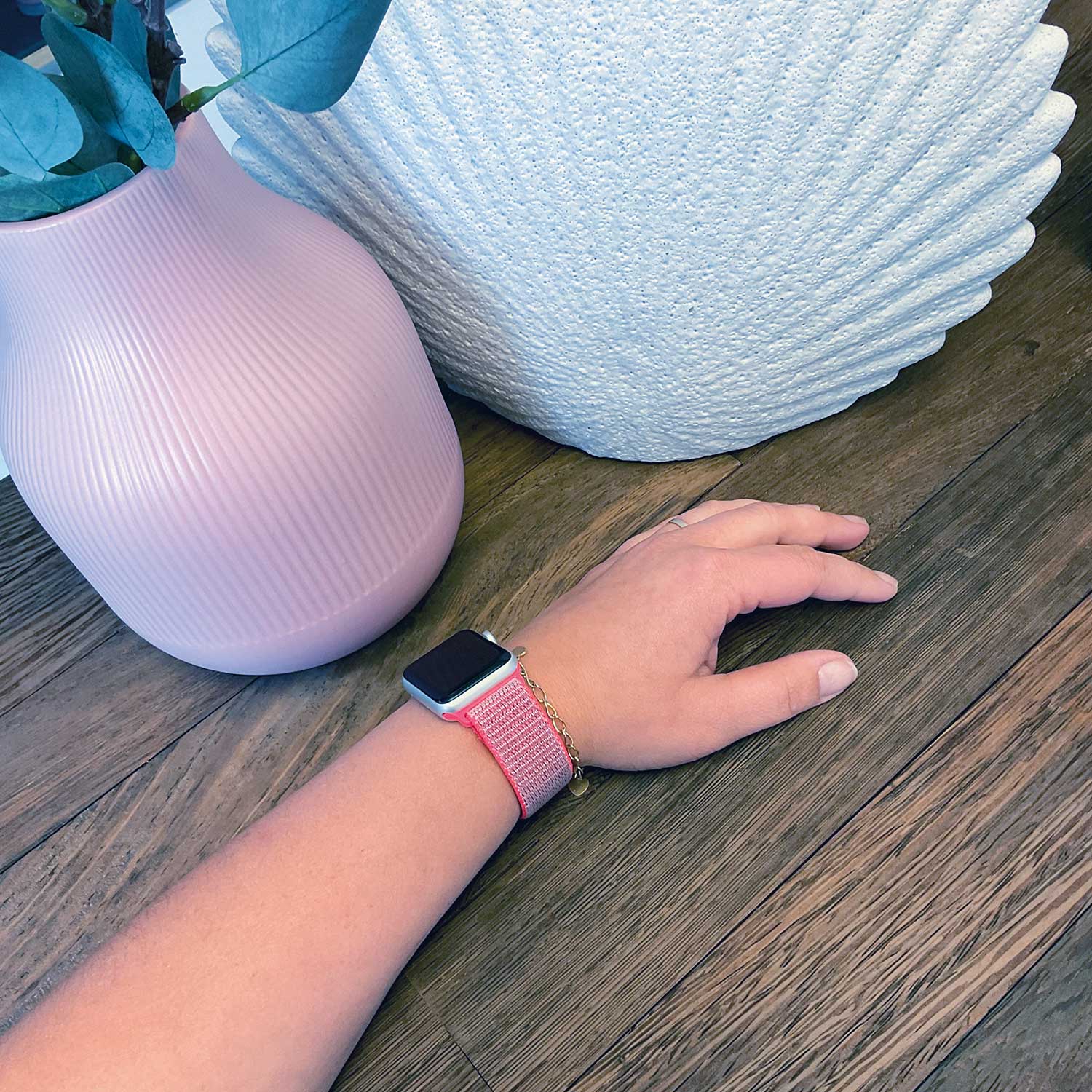 Bracelet boucle sport en nylon Apple Watch sportif - rose rouge