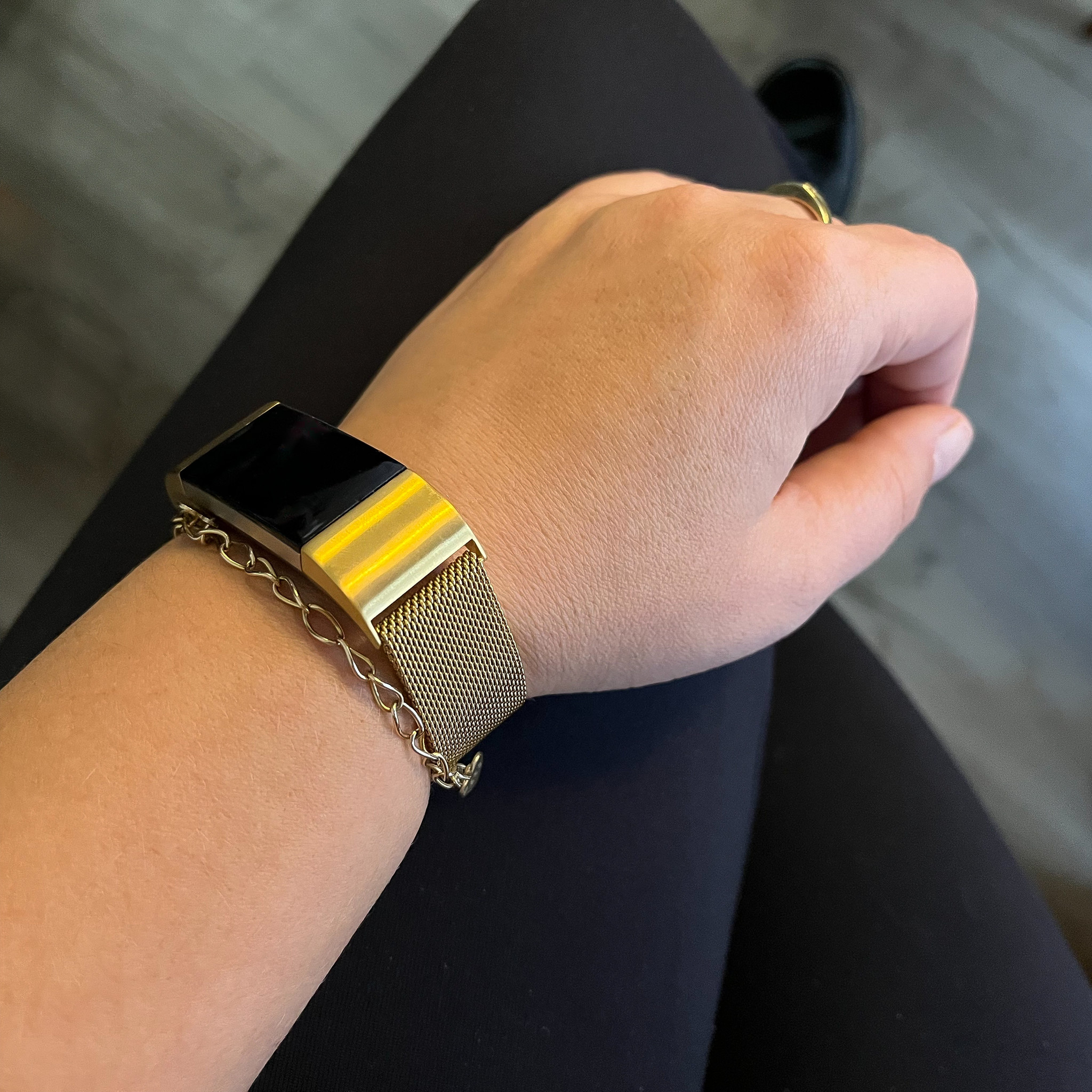 Bracelet milanais Fitbit Charge 2 - or