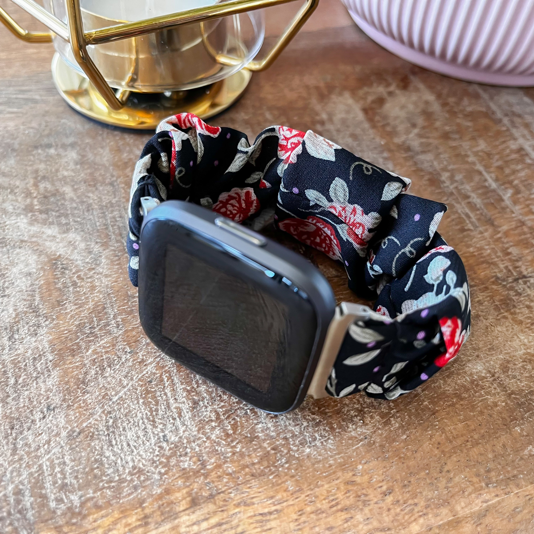 Bracelet nylon chouchou Fitbit Versa - rose mix