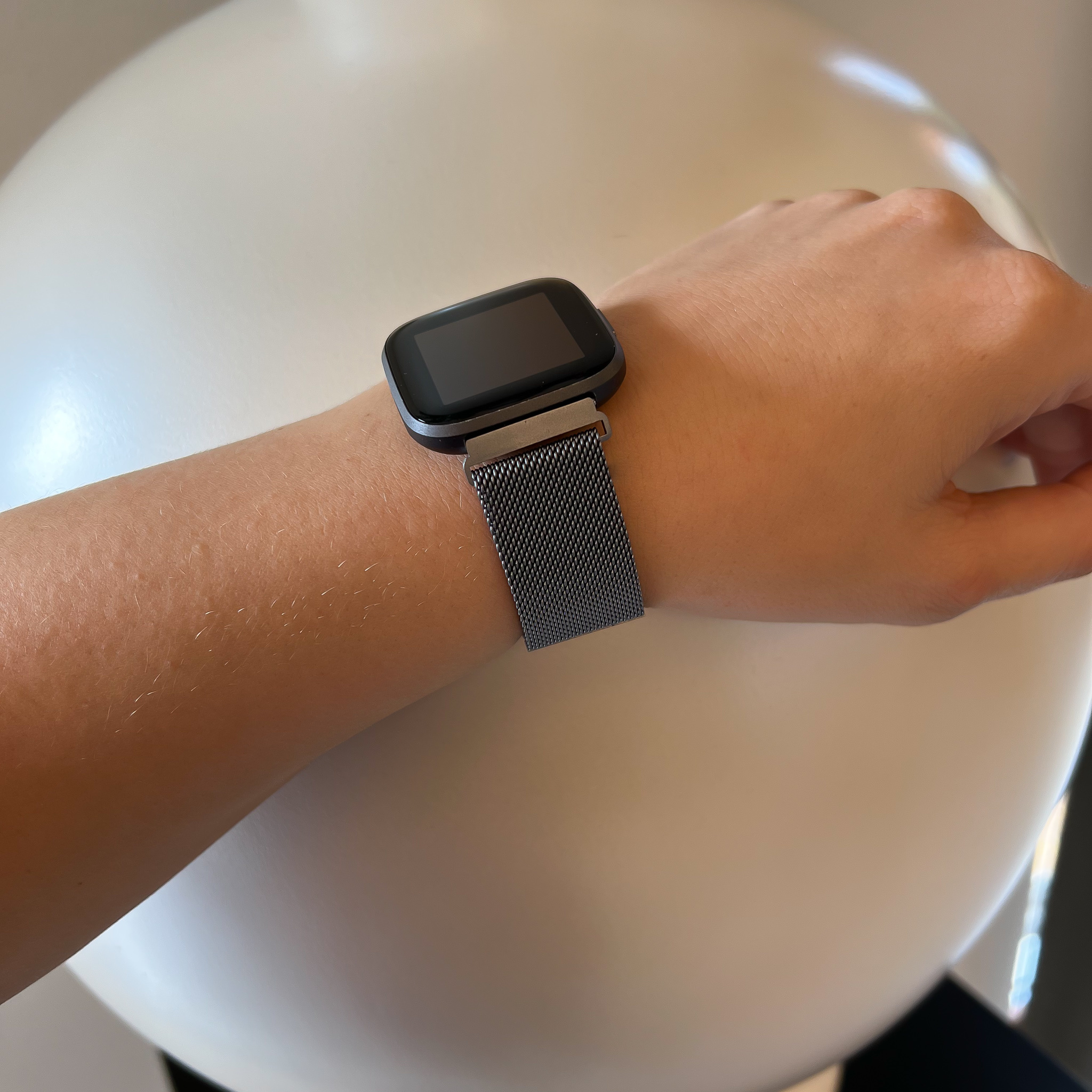 Bracelet milanais Fitbit Versa - gris espace
